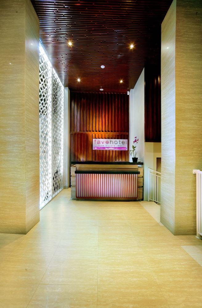 Favehotel Kuta Square 3*