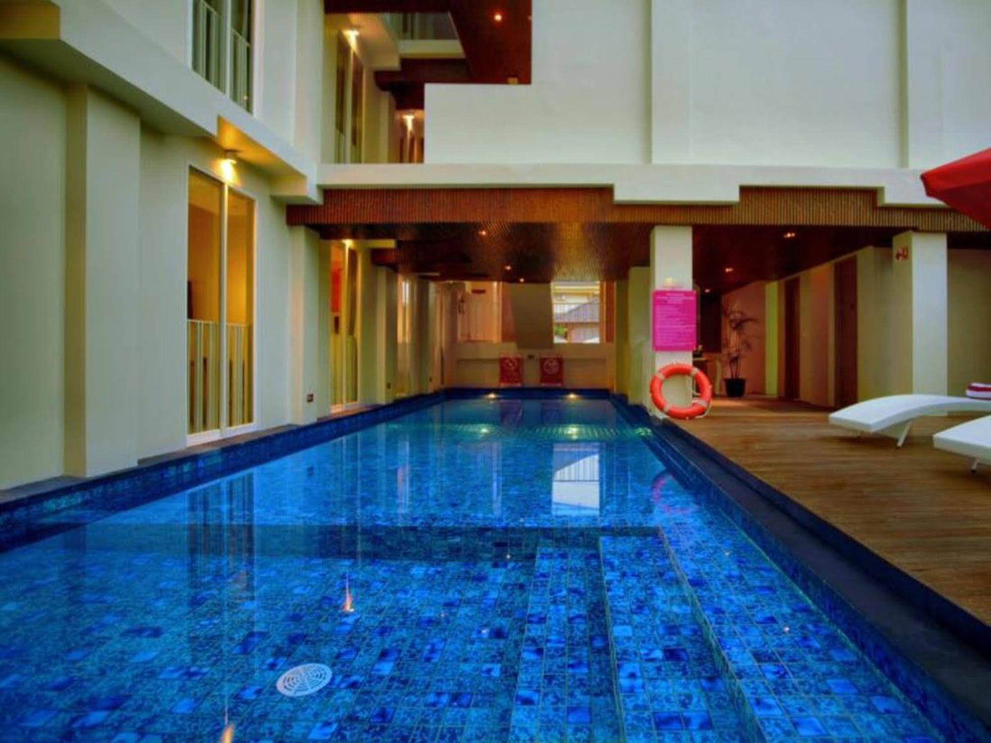 Favehotel Kuta Square 3* Kuta (Bali)